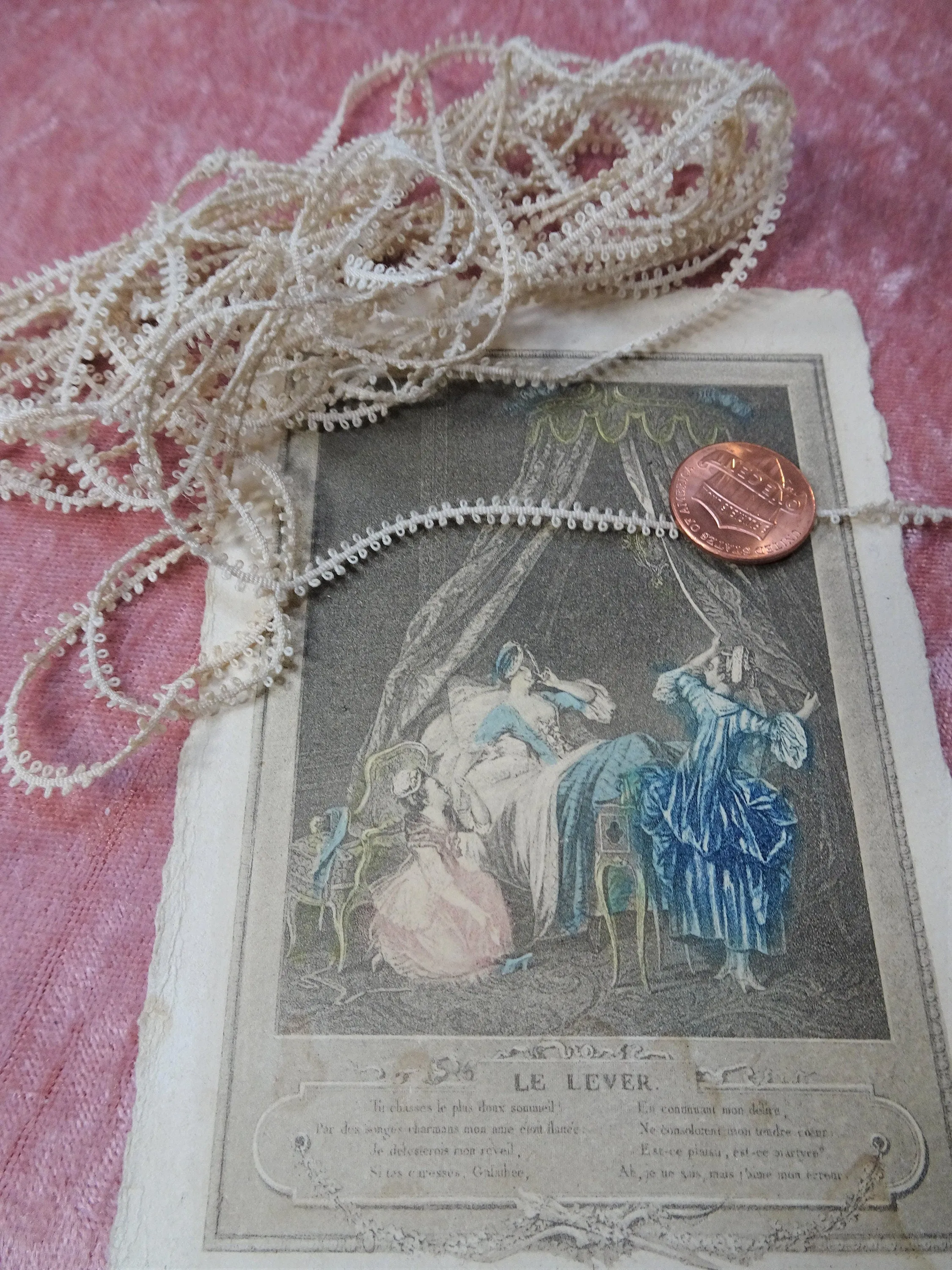 Antique FRENCH DOLL Tiny Tatted Lace Tatting Trim Delicate Pattern,Flapper Era, Heirloom Sewing ,Vintage Clothing,Collectible Vintage Lace