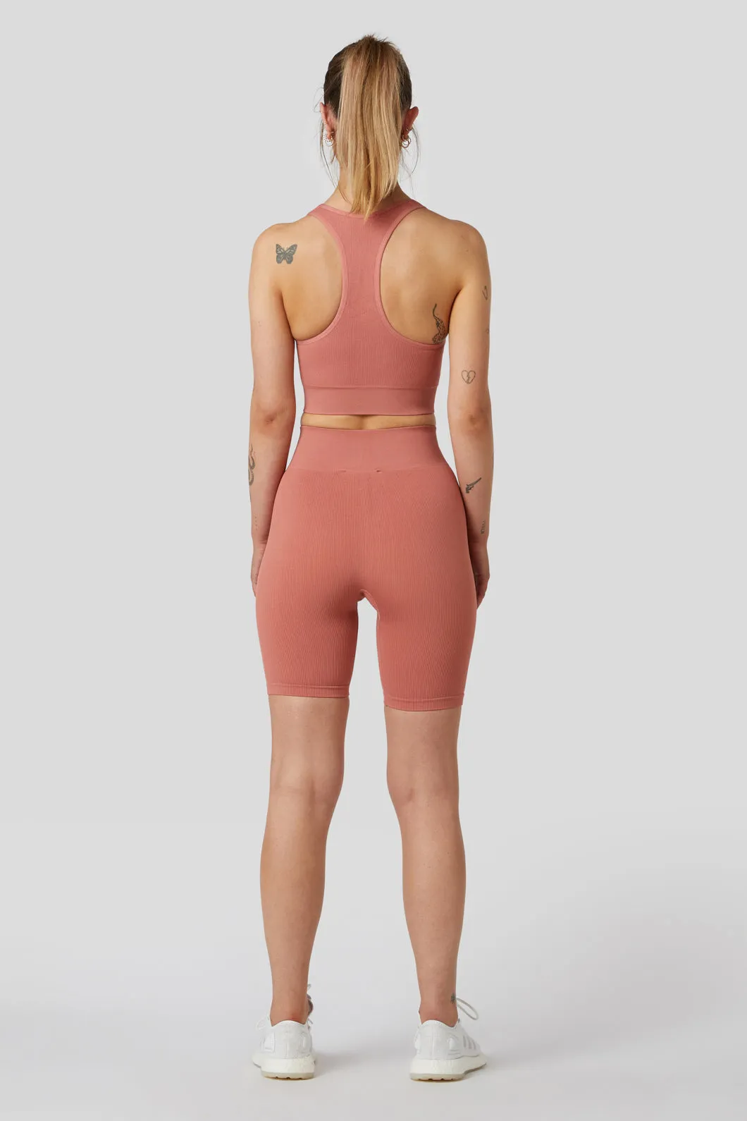 Aura Seamless Short