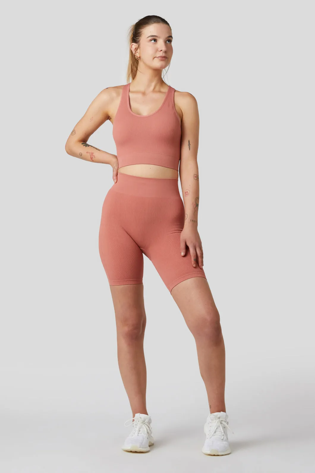 Aura Seamless Short