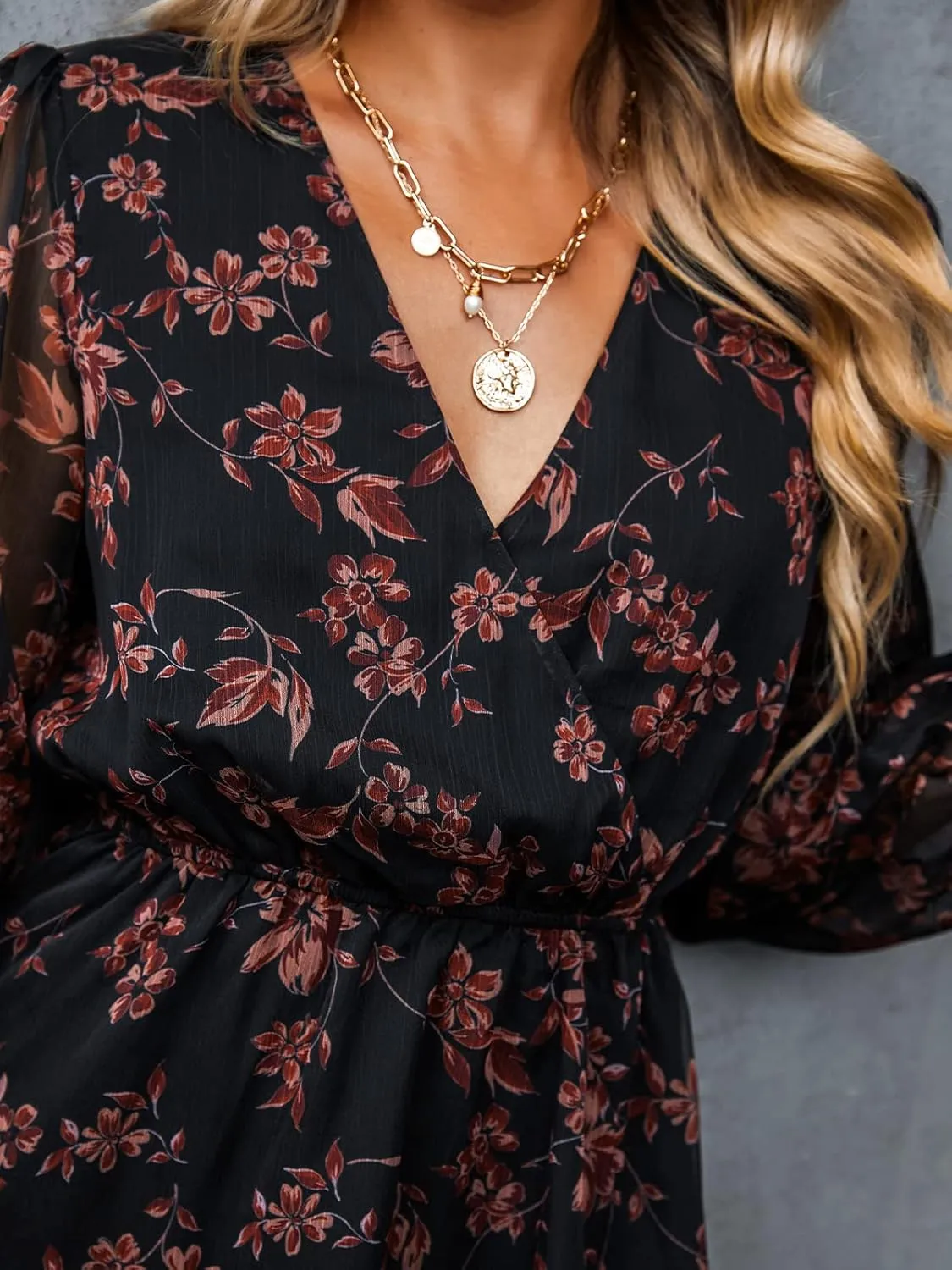 CUPSHE Women's Mini Dresses Casual Spring V Neck Chiffon Long Peasant Sleeves Flowy Summer Dress