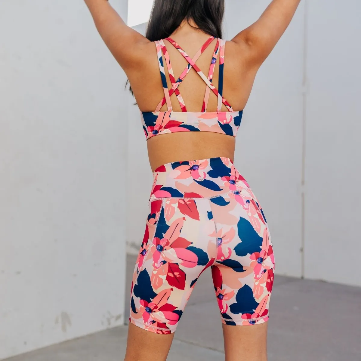 Lux High Waisted Rio Shorts (7 in. inseam) - Petals