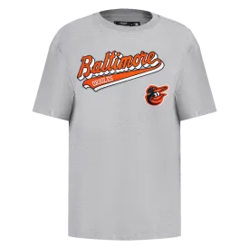 MLB BALTIMORE ORIOLES SCRIPT TAIL WOMEN'S BF TEE (HEATHER GREY)