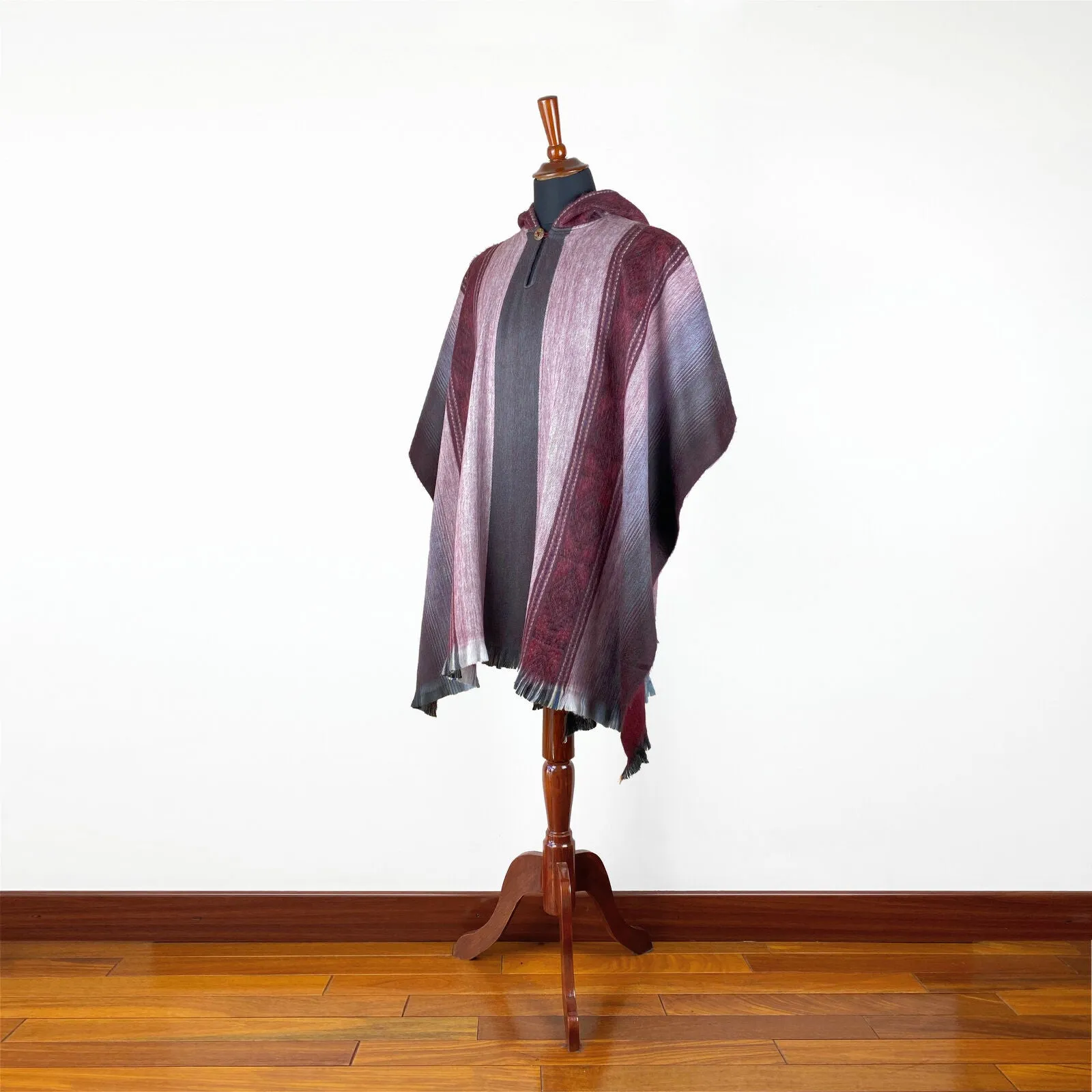 Yaruqui - Lightweight Baby Alpaca Hooded Poncho - Burgundy - Unisex